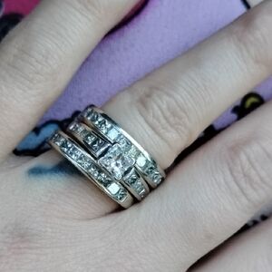 Elegant Silver Women's Ring